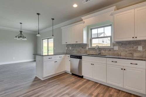 657 Pine St, Burnettown SC  29851-2015 exterior
