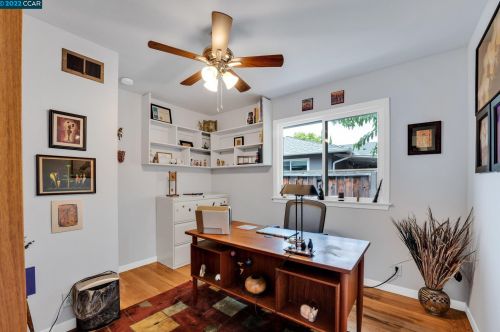 2378 Charlotte Ave, Concord CA  94518-2511 exterior