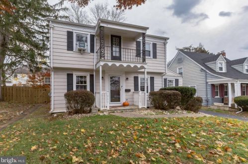 782 Lower Ferry Rd, Trenton, NJ 08628-3412