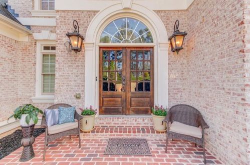 5243 Aldeburgh Dr, Suwanee, GA 30024-7563