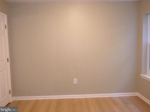 725 44 St, Philadelphia PA 19104-2910 exterior