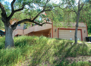 2574 Shoreline Rd, Lake Nacimiento, CA 93426-9646