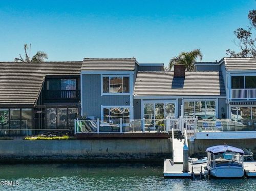 2561 Greencastle Ct, Oxnard, CA 93035-2901