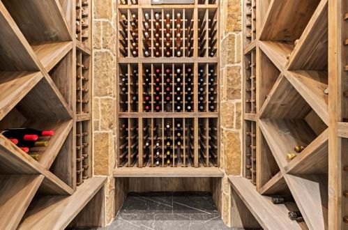 395 Beverly Rd, Atlanta GA  30309-2728 exterior