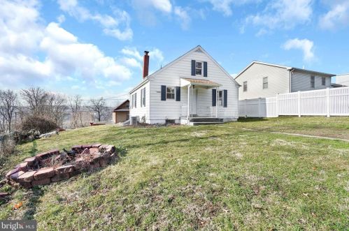 823 5th St, Harrisburg PA  17113-2612 exterior