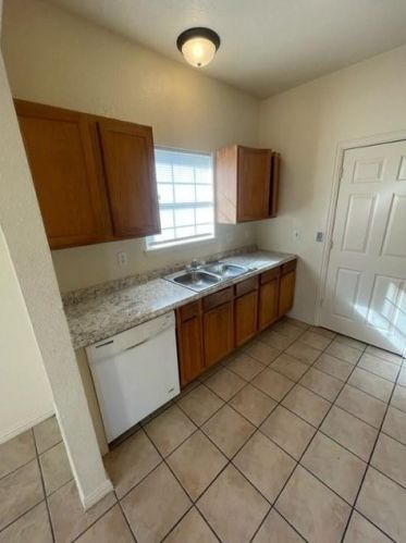 3038 Flask Dr, Dallas TX  75241-5817 exterior