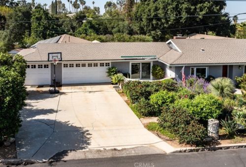 1378 Prospect Dr, Redlands, CA 92373-7050