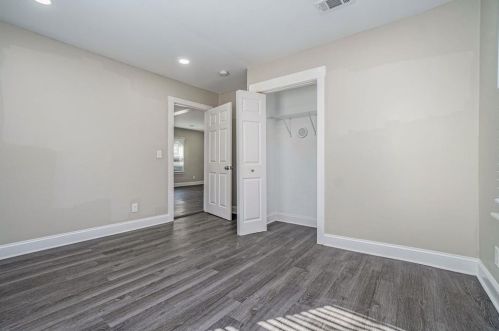 123 Dahlia Ave, Atlanta GA  30314-1207 exterior