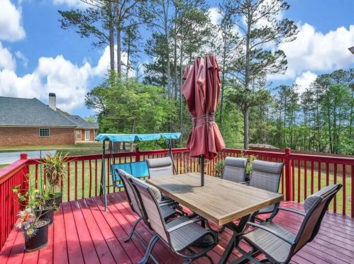 2537 Sycamore Dr, Conyers GA 30094-3990 exterior