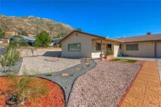 280 Hillandale Ct, Riverside, CA 92507-4886