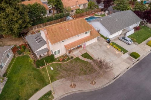 4823 Rue Lyon Ct, San Jose, CA 95136-3119