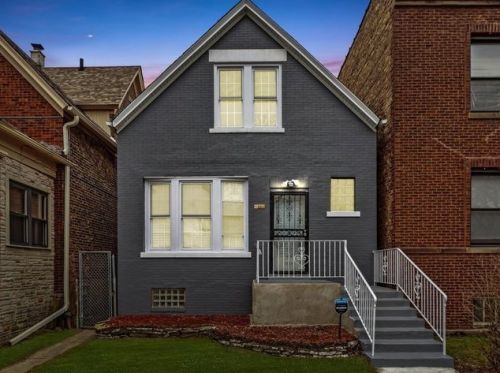 7604 Vernon Ave, Chicago, IL 60619-2427