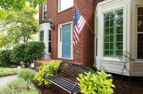 2868 Wyndcliff Ct, Marietta, GA 30066-3678