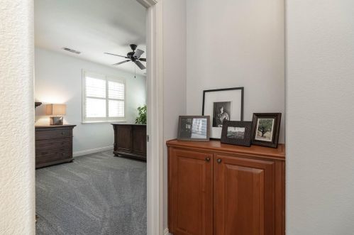 364 Applegate Dr, Valley Home CA  95361-8285 exterior