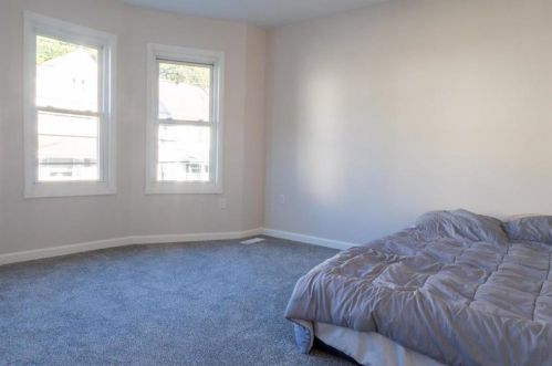 351 2 St, Bangor PA 18013-2512 exterior