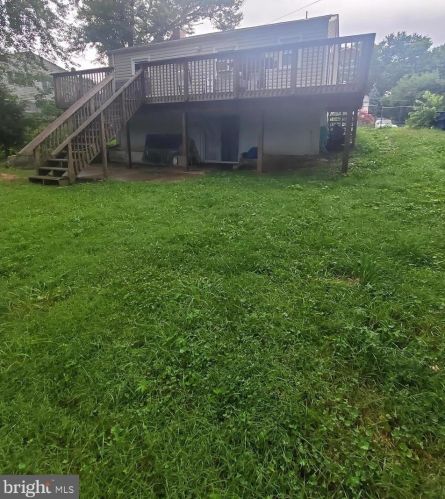 1421 Kentucky Ave, Woodbridge, VA 22191-3530