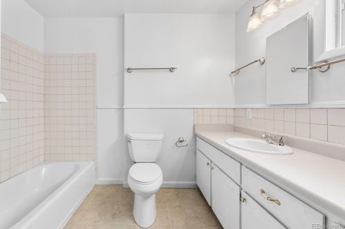 2041 Fish Creek Rd, Estes Park CO 80517-6925 exterior