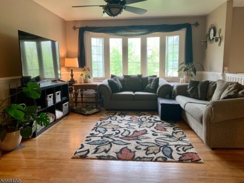 297 Fairview Ave, Fredon, NJ 07860-6885