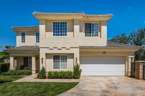 11952 Berkeley Dr, Yucaipa, CA 92399-3924