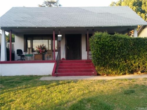 69 Mariposa St, Altadena, CA 91001-5129