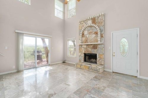 1007 Canyon Edge Dr, Austin TX  78733-2611 exterior