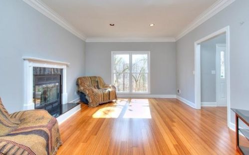 1 Frst Rdg Ct, Atlanta GA  30350-1802 exterior