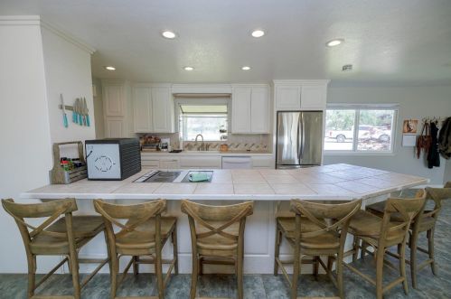 15742 Orange Blossom Rd, Valley Home CA 95361-9522 exterior