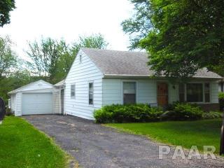 2908 Glen Ave, Peoria, IL 61615-3521