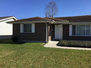 1505 Bullard Ave, Metairie, LA 70003-4909