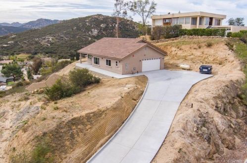 24533 Tesoro Way, Ramona, CA 92065-4149