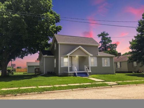 103 Randolph St, Hollowayville, IL 61356-1672