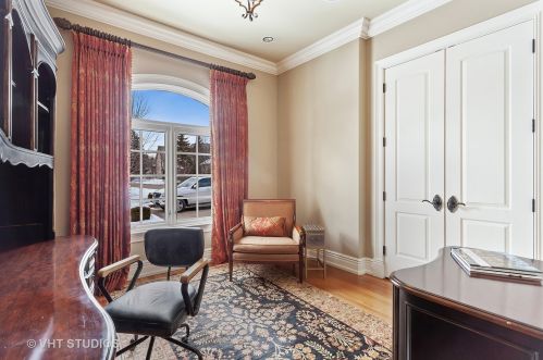 6403 Garfield Ave, Willowbrook IL  60527-5237 exterior