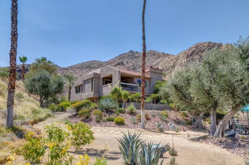 3756 Bogert Trl, Palm Springs, CA 92264-9655