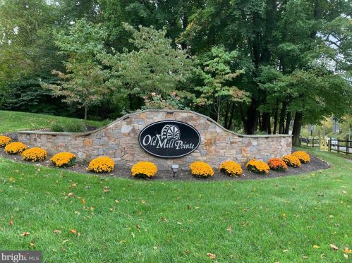 709 Iris Ln, Media, PA 19063-5462