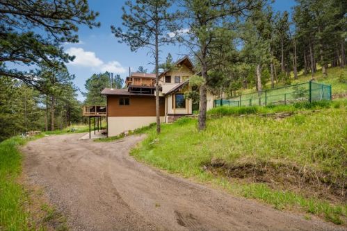 273 Green Meadow Ln, Boulder, CO 80302-9421