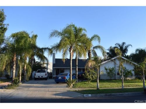 1421 2nd St, Rialto, CA 92376-5418