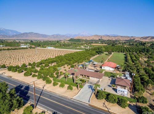 11025 Crafton Ave, Redlands, CA 92374-8250