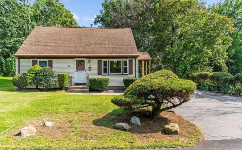 65 School St, Providence, RI 02919-6721