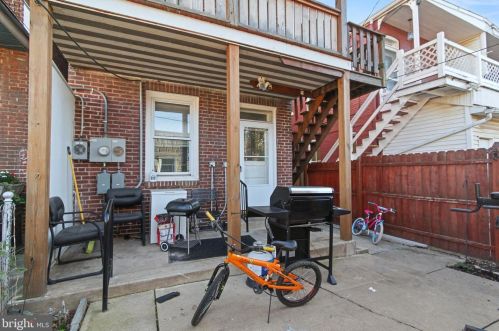 611 Wallace St, York PA 17403-1323 exterior