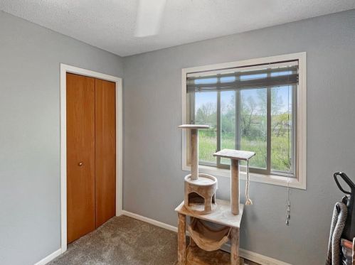 2533 Radisson Woods Dr, Minneapolis MN  55449-5320 exterior