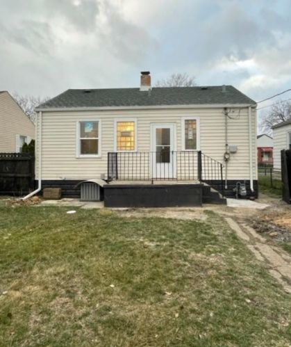 1439 Truman St, Hammond IN 46320-1434 exterior