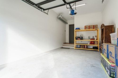 125 Holiday Ave, Atlanta GA  30307-2611 exterior