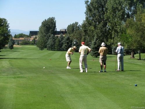 13901 Marina Dr, Denver CO  80014-5503 exterior