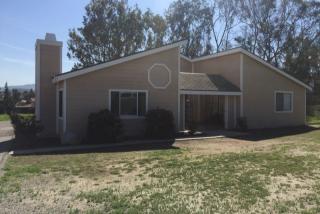 2345 Darwin Dr, Oceanside CA  92056-2331 exterior