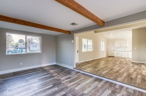 44739 Foxton Ave, Lancaster, CA 93535-3038