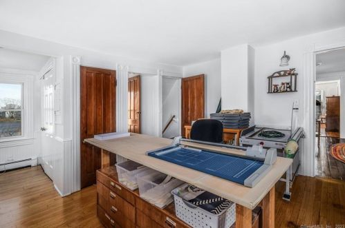16 Burwell St, Norwalk CT  06854-4703 exterior
