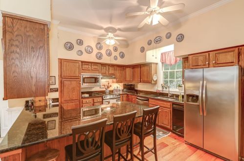 29 Beachwood, Isle Of Palms SC  29451-2815 exterior