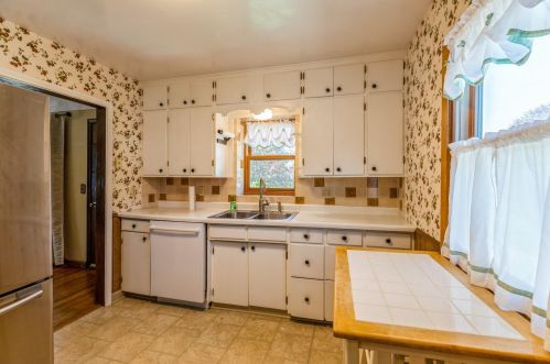 1862 4th St, Saint Paul MN  55110-3165 exterior