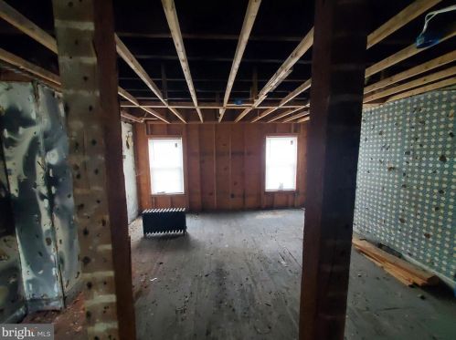 908 12 St, Philadelphia PA 19123-1103 exterior