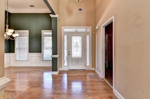 1594 Fredricksberg Dr, Loganville, GA 30052-4611